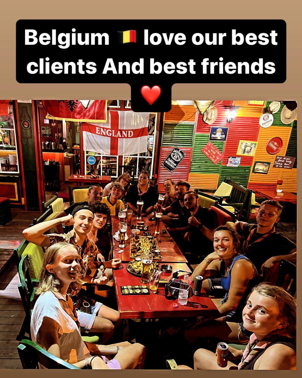 טיראנה Hostel Chilli מראה חיצוני תמונה