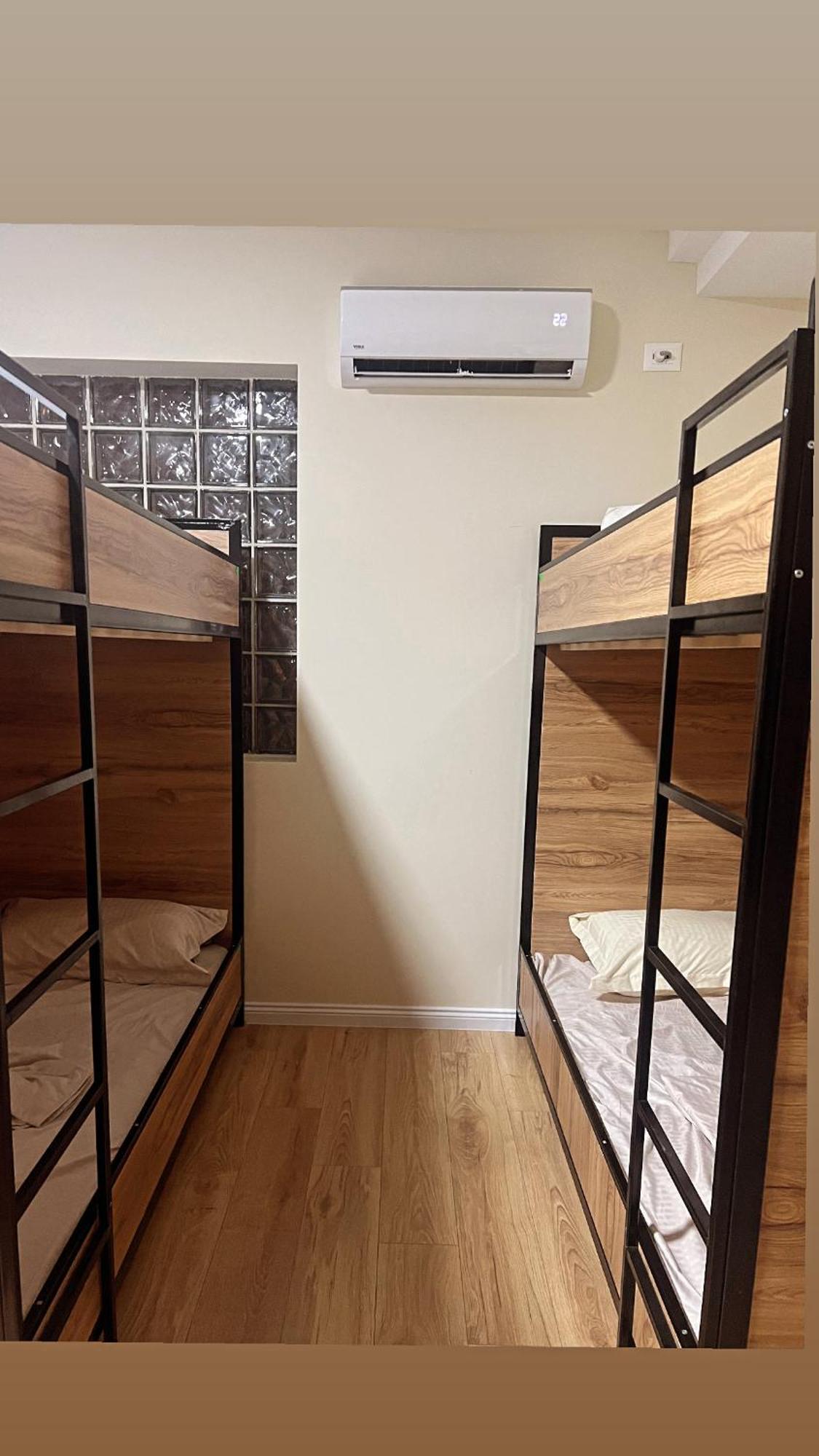 טיראנה Hostel Chilli מראה חיצוני תמונה