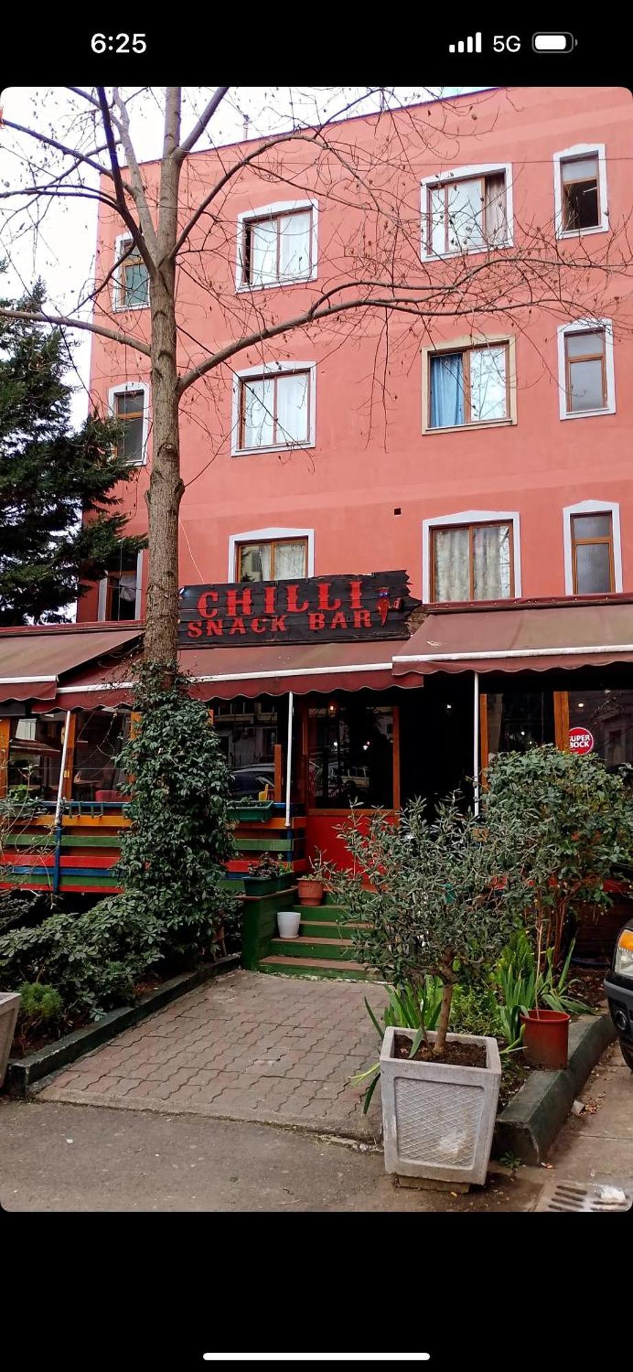 טיראנה Hostel Chilli מראה חיצוני תמונה